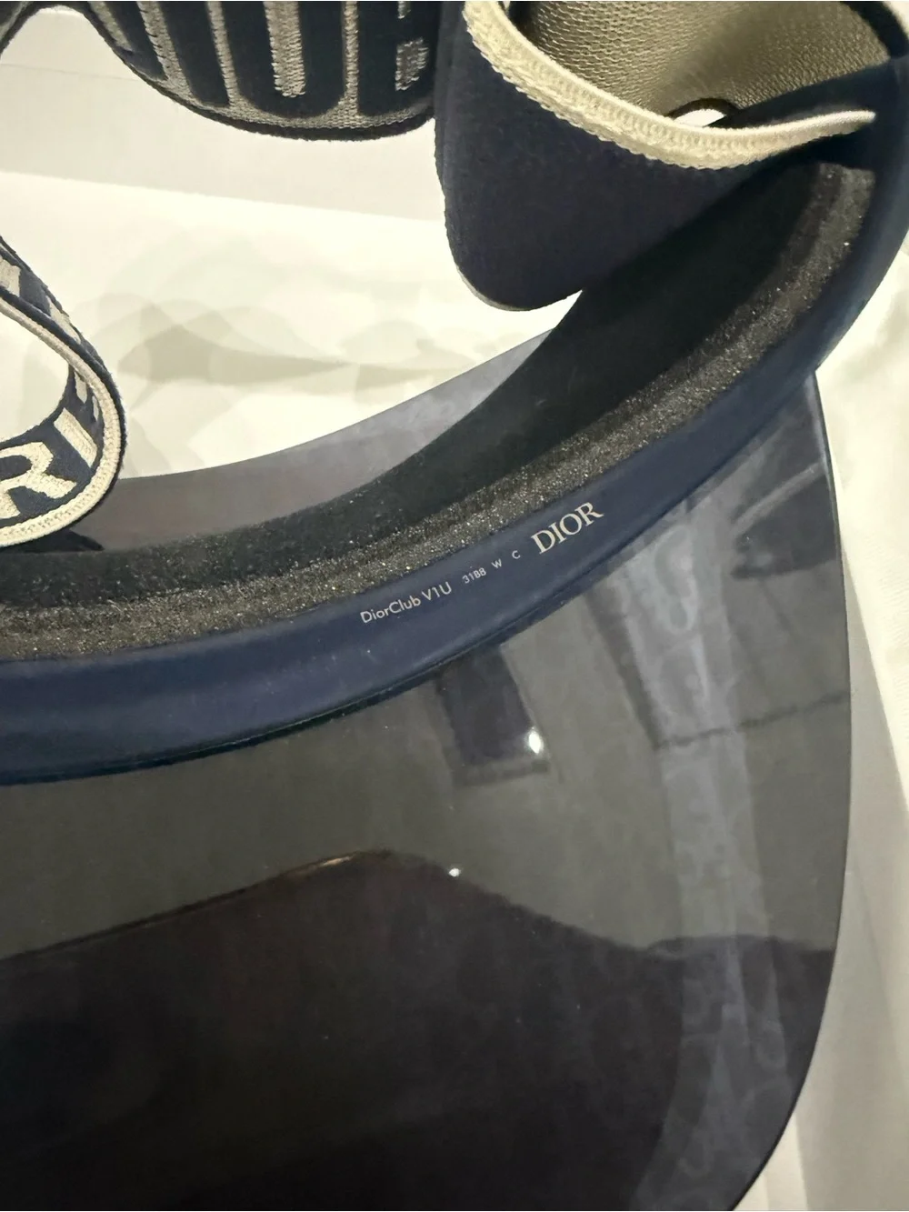 Dior Women’s Navy Blue Christian Dior Visor with White Logo Shield - Picture 4 of 7